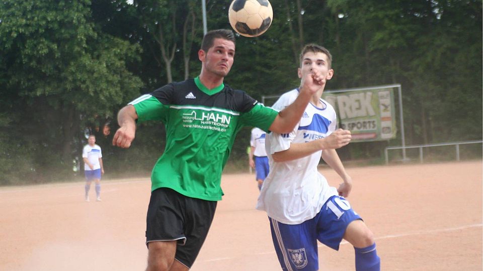 Der TSV Gau-Odernheim II (rechts) hat sich zum ersten Verfolger des Führungsduos entwickelt. F: Löwen