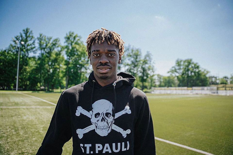 Das ist Nathanael Kukanda. Das ist Nathanael Kukanda.