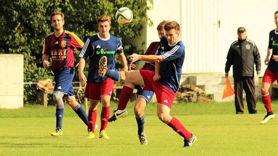 Der SC Lorenzen kommt in Regenstauf über ein 3:3-Remis nicht hinaus. F: Zeitler