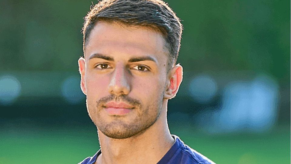 Traf doppelt: Dennis-Marcel Ayas.