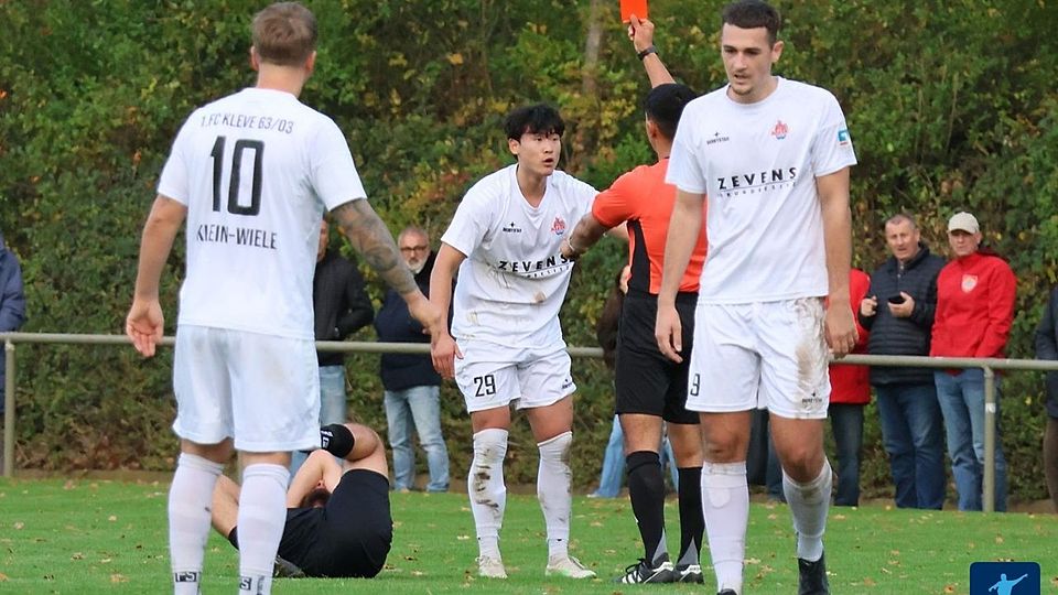 Beim 1. FC Kleve fallen gleich mehrere Spieler gesperrt aus.