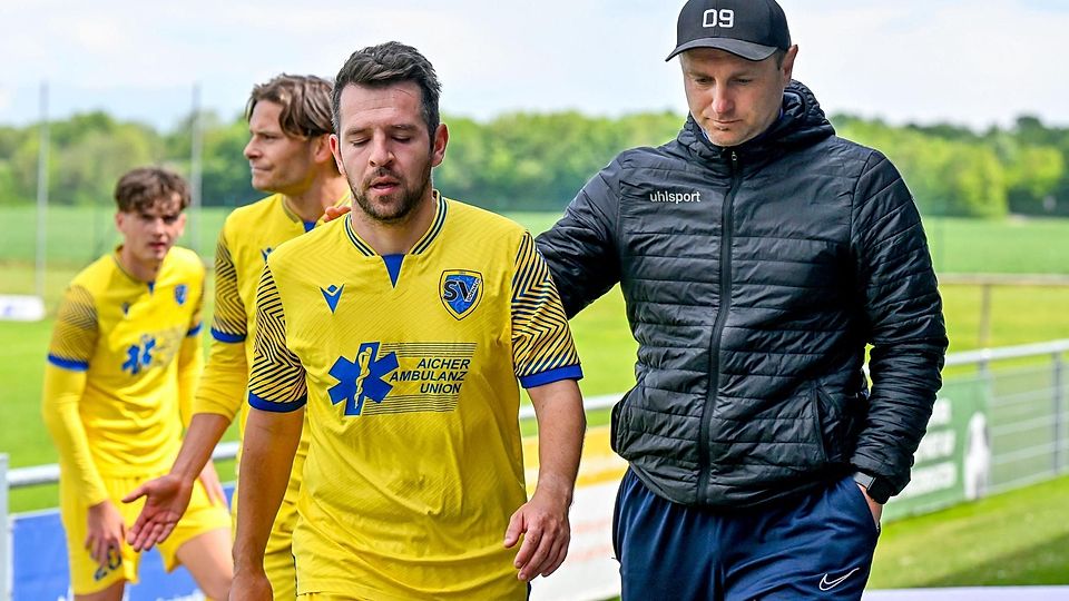 Der Trainer: Robert Rakaric (r.) sagt: „Der Umbruch ist tatsächlich größer ausgefallen, als es auf den ersten Blick vielleicht wirkt.“