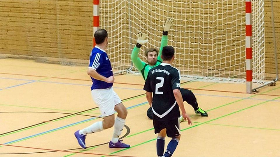 Am Freitagabend starten die Fußballer in die Hallensaison: In Pfaffenhausen steht das erste von vier Qualifikationsturnieren zur Unterallgäuer Futsal-Meisterschaft an.	F.: Michael Lindemann