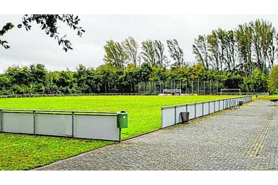 Soll die Spielstätte des CSV Düren bleiben: der Rasenplatz an der Mühlhovener Straße. Foto: Rose