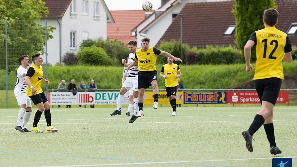 Im Kampf um den Ball und Punkte: Am Wochenende müssen die Spieler des SV 07 Geinsheim erneut um jeden Punkt kämpfen, um in der Liga zu bleiben.