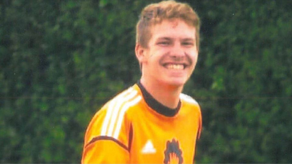 Fußball war sein Leben! Simon Oberhofer, Stamm-Keeper beim TSV Dorfen, wurde nur 18 Jahre alt. Was bleibt, sind viele wunderschöne Erinnerungen. Foto: Privat