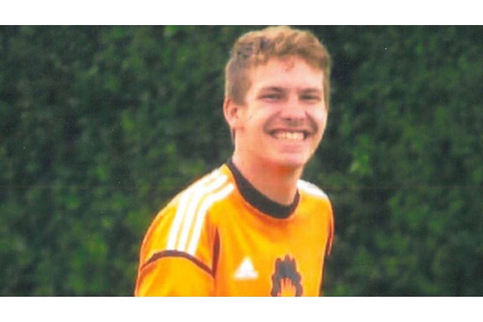 Fußball war sein Leben! Simon Oberhofer, Stamm-Keeper beim TSV Dorfen, wurde nur 18 Jahre alt. Was bleibt, sind viele wunderschöne Erinnerungen. Foto: Privat