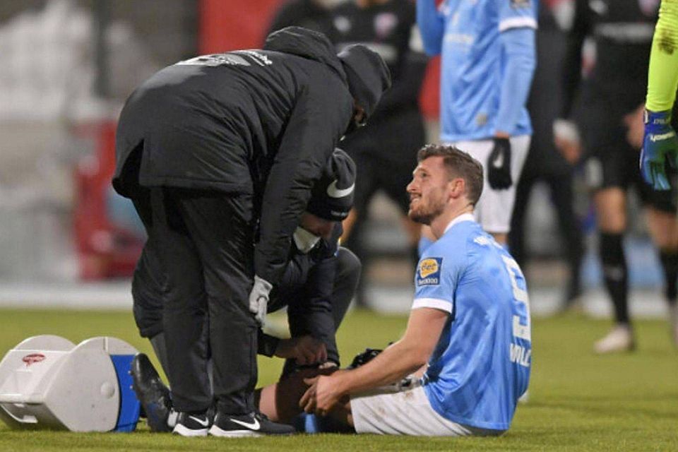 Die Verletzung von Quirin Moll aus dem Ingolstadt-Spiel ist wohl schlimmer als bisher angenommen.