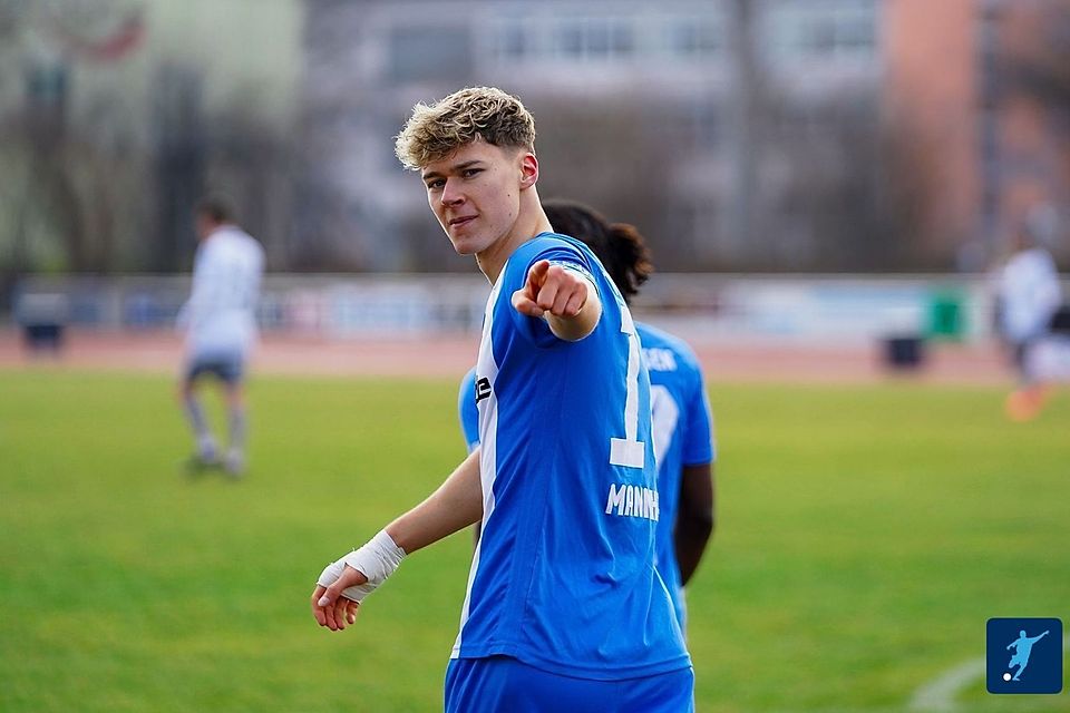 Starker Start in die Frühjahrsrunde! Aber selbst wenn dem FV Illertissen um Marco Mannhardt der große Wurf gelingen sollte, vom Aufstiegsrecht werden die Schwaben nicht Gebrauch machen. Der FVI hat nicht die Lizenz-Unterlagen für die 3. Liga eingereicht.