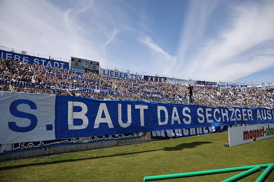 Die Westkurve fordert den Ausbau, doch was plant 1860 München mit dem Grünwalder Stadion?