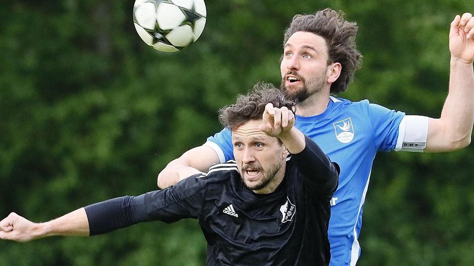 Das erste Spitzenspiel ist im Sack: Die Kranzberger Fußballer um Florian Edlhuber (r.) waren gegen Finsing obenauf. Jetzt geht es gegen Allershausen.