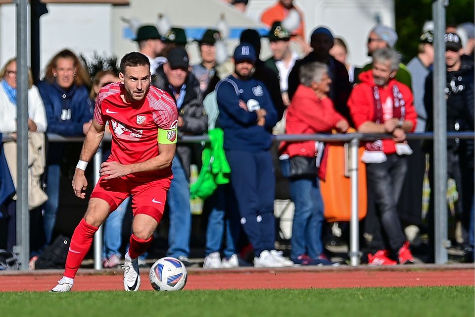 Lukas Riglewski und der SV Heimstetten spielen eine starke Hinrunde. Die Derbys gegen den Kirchheimer SC lockten jeweils eine Rekordkulisse an.