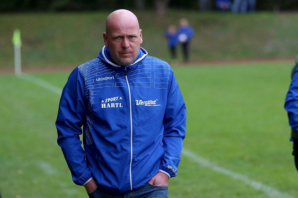 Holger Gisske wirft das Handtuch beim FC Pielenhofen-Adlersberg. F: Brüssel