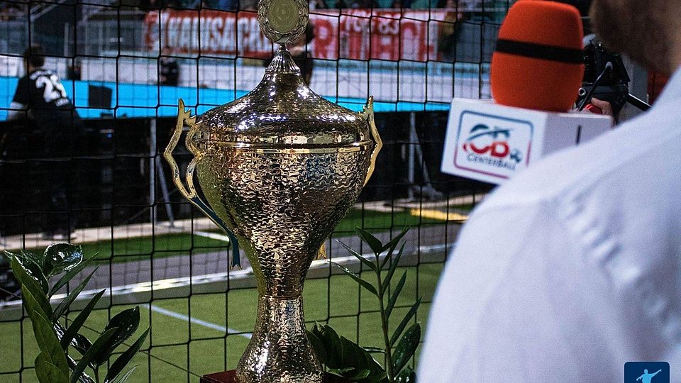 Sechs Teams kämpfen um die begehrte Trophäe