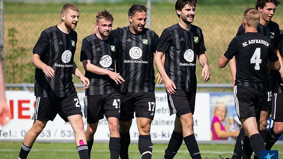 Der SC Aufhausen scheint in der Kreisliga Isar-Rott gerade noch rechtzeitig in Form zu kommen.