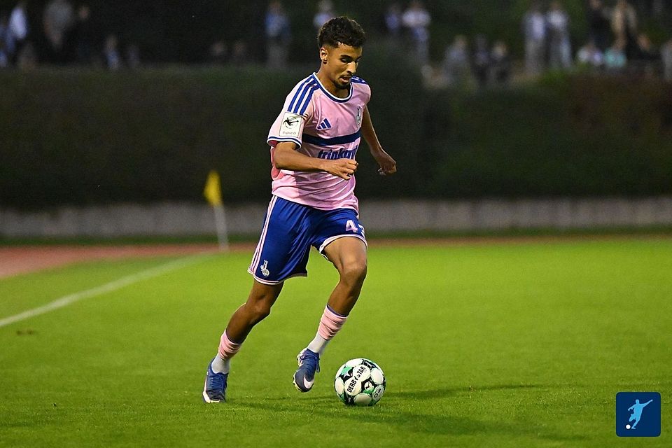 Reda Haddou bei seinem Debüt für den MSV Duisburg. Reda Haddou bei seinem Debüt für den MSV Duisburg.