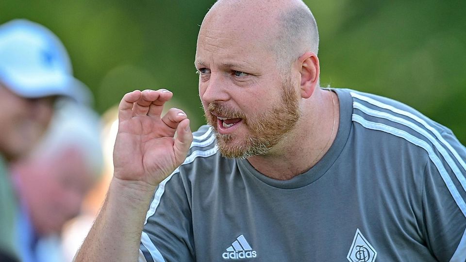 Sieht sein Team auf dem aufsteigenden Ast: Trainer Andreas Pummer (FC Deisenhofen).