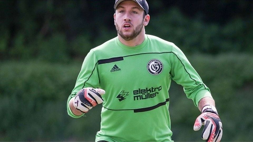 Torwart Matthias Hallstein verliert mit dem TSV Günterfürst II in Sandbach 0:3. 	Foto: Ferreira