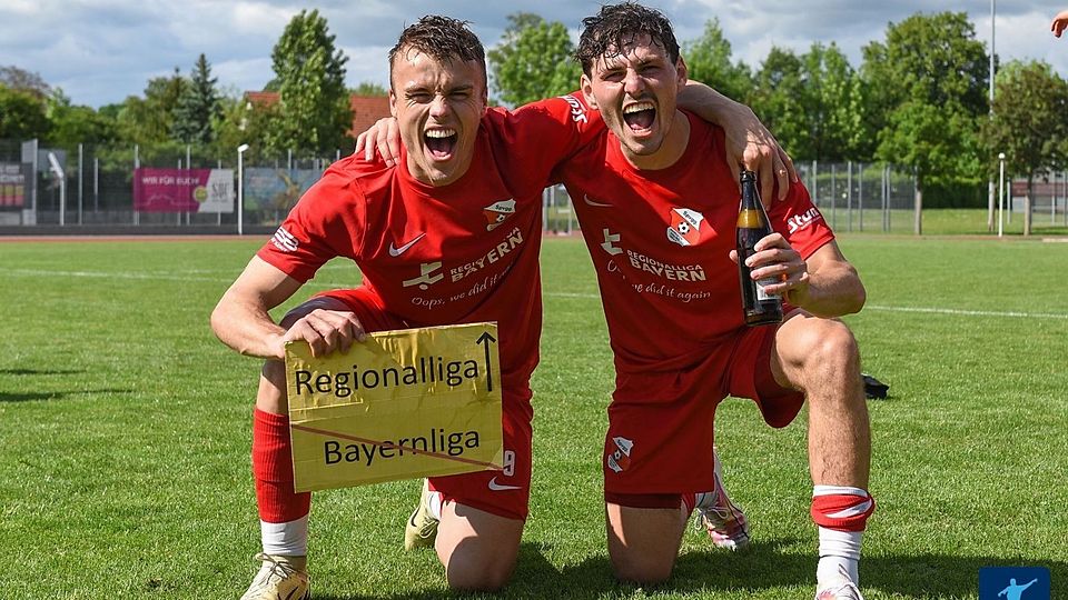 Die SpVgg Hankofen-Hailing hat nach dem Titel in der Bayernliga Süd (Saison 21/22) nun auch die Meisterschaft in der Bayernliga Nord geholt und kehrt in die Regionalliga Bayern zurück.