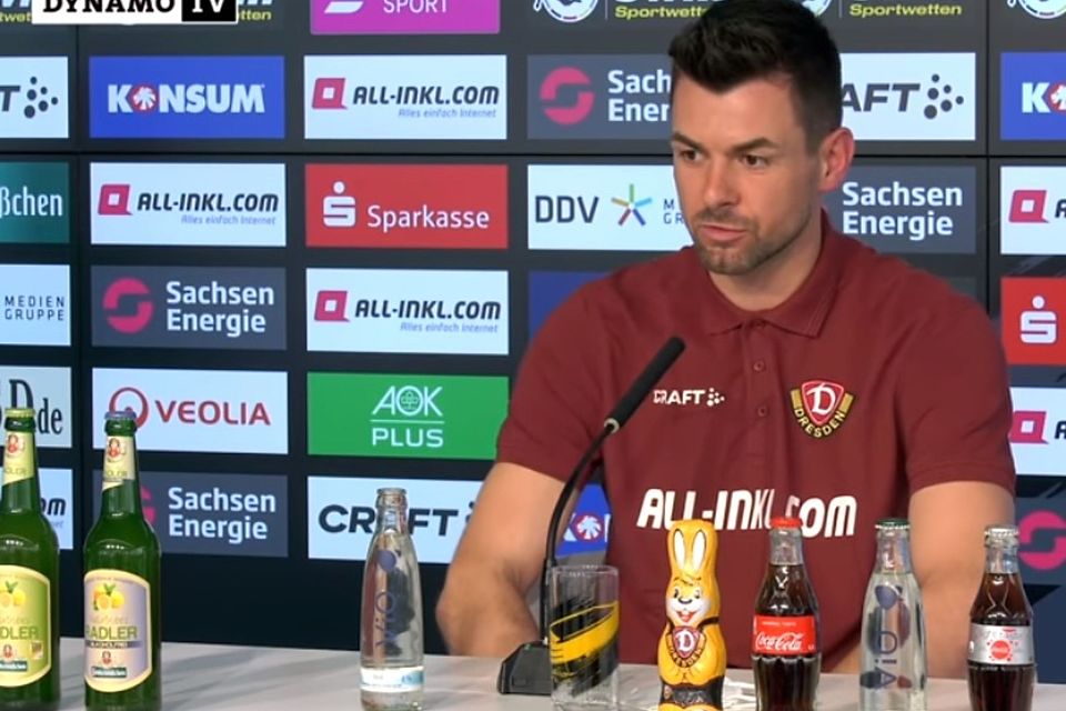 Patrick Wiegers bei der Pressekonferenz vor dem Nachholspiel gegen Wehen-Wiesbaden.
