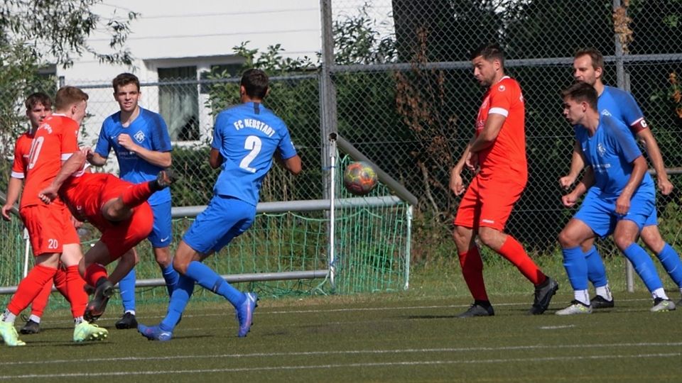 Der FC Neustadt überzeugt bei Turnier im Jahnstadion FuPa