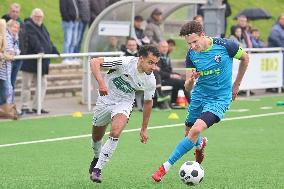 Doppeltorschütze für Raspo Brand: Abdessamad Akherraz (l.), hier im Laufduell mit Lichs Luca Johnen.