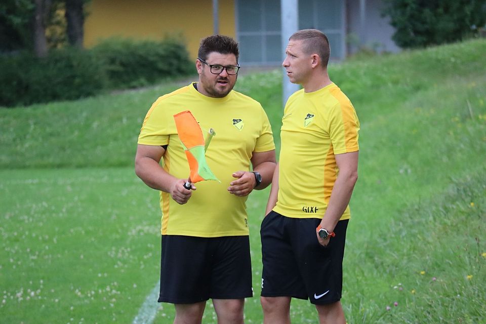 Co-Trainer Patrick Karasek und der Diamantenschleifer ein eingespieltes Trainerteam