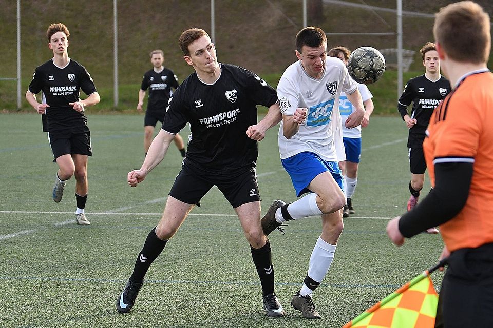 Macht der SC Regensburg (in Schwarz) den nächsten Schritt Richtung Bezirksliga-Rückkehr?