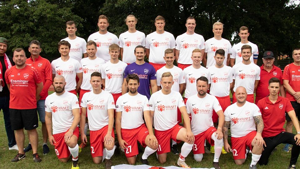 Der Kader des FC Rot-Weiß Nennhausen in der Saison 2020/2021. Nach vier Punktspielen belegt der Verein Platz 2 in der Kreisliga A Havelland.