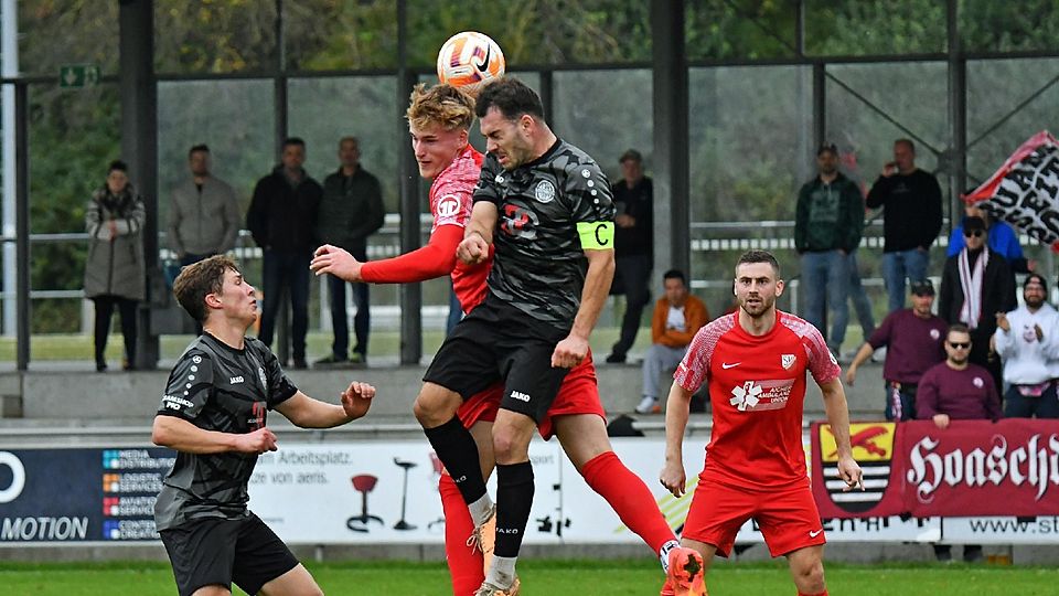 19.10.24 Heimstetten Fußball / SV Heimstetten (rot) - TSV Landsberg   -- Jordi Woudstra