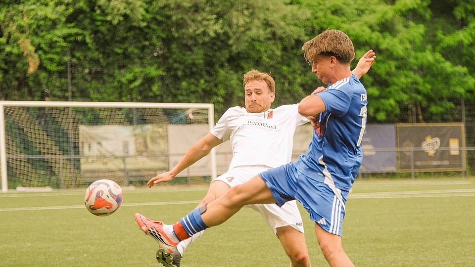 Der TSV Urdenbach hofft auf die Rettung - und den CfR Links.