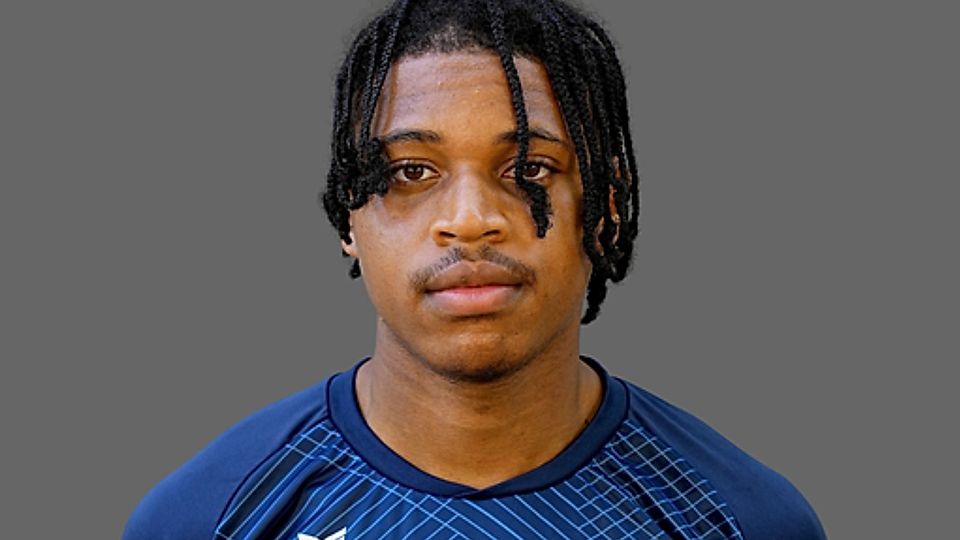 Obiora Uzukwu ist eines von zwei Talenten, die beim FC Kray jetzt zugesagt haben.