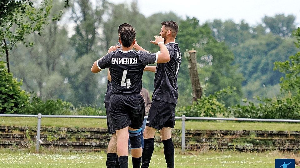 Rheingold Emmerich zeigt sich im Heimspiel gegen Olympia Bocholt in Torlaune.