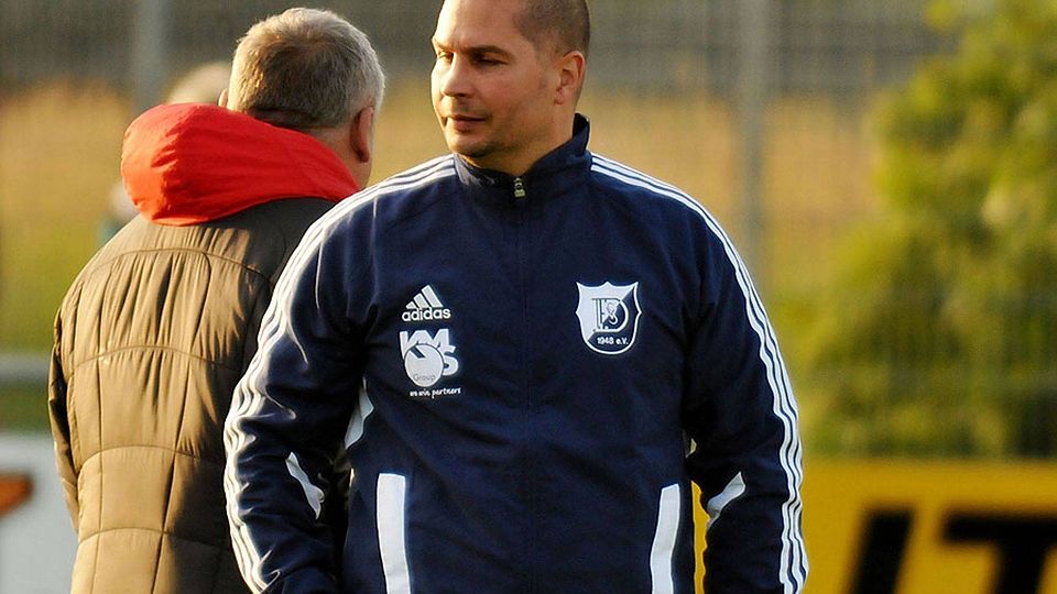 René Böhm ist seit Freitag nicht mehr Trainer in Donaumünster. Er wurde entlassen. 	F.: W. Brugger