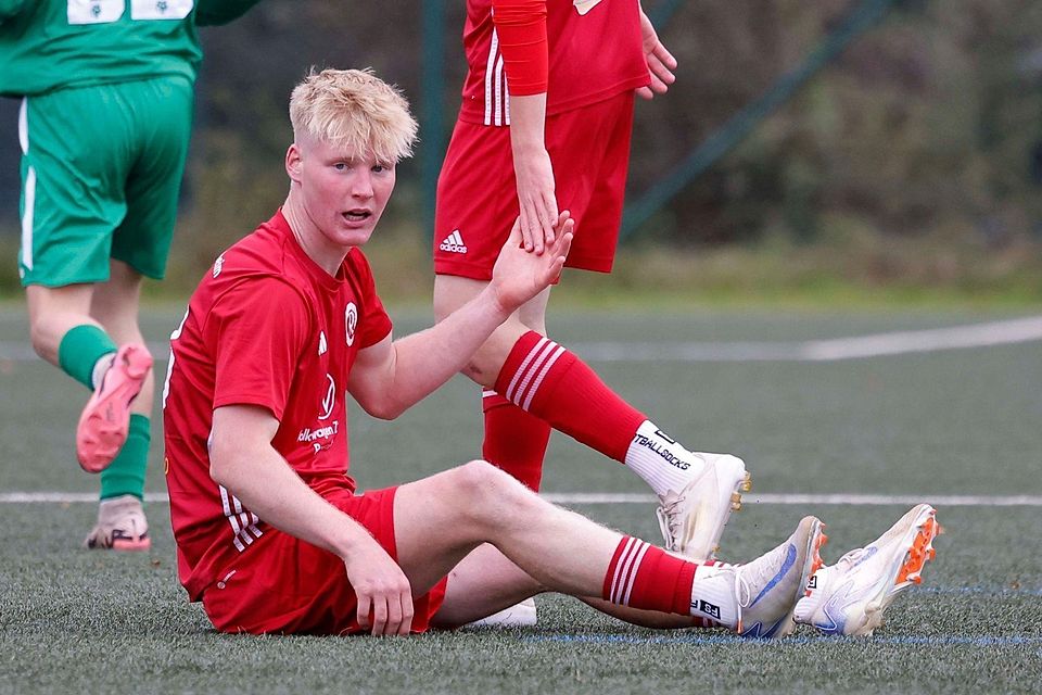 Spieler wie Florian Grundner (20) bilden das Grundgerüst bei 1860 Rosenheim. Bei der Niederlage gegen den KSC war der TSV im Schnitt sechs Jahre jünger. Spieler wie Florian Grundner (20) bilden das Grundgerüst bei 1860 Rosenheim. Bei der Niederlage gegen den KSC war der TSV im Schnitt sechs Jahre jünger.