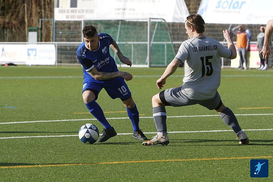 Der VfB Wiesloch (blau) darf nächstes Jahr wieder in der Kreisliga auf Torejagd gehen.