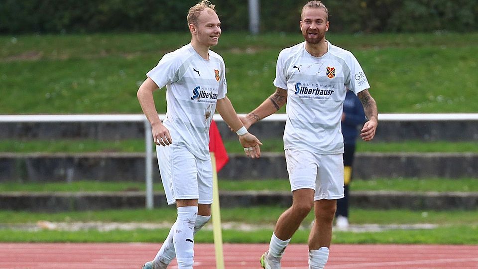 Robert Aubrecht (li.) verlässt den 1. FC Bad Kötzting nach nur einem halben Jahr