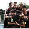 So jubeln Sieger: Die B-Junioren-Fußballer von Bayer 04 Leverkusen haben das Finale der Deutschen Meisterschaft erreicht. Foto: Getty