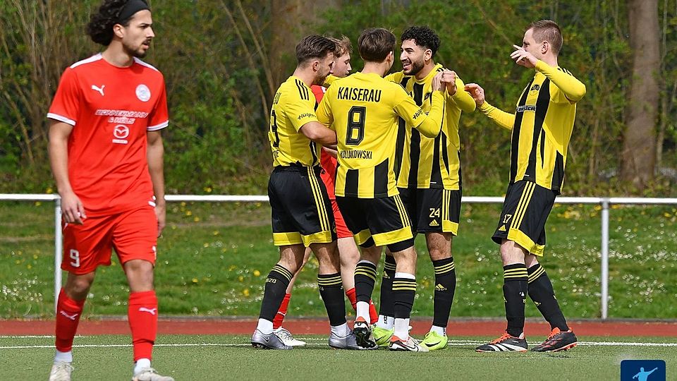 Der SuS Kaiserau schlägt den Hombrucher SV im Kellerduell.