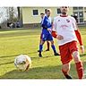 Tritt in der kommenden Saison nicht mehr für den TSV Wittislingen gegen den Ball: Spielertrainer Oliver Aunkofer (rechts) wechselt zum TSV Haunsheim.		F.: Karl Aumiller