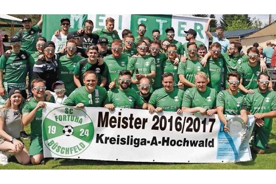 Meister der Kreisliga A Hochwald 2016/2017 und Aufsteiger in die Bezirksliga: SC Büschfeld. Foto: Barth