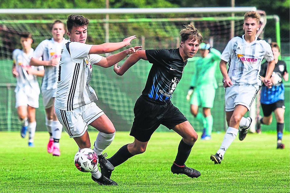Die JFG Speichersee (dunkle Trikots) wird künftig in der Bezirksoberliga auftreten. 