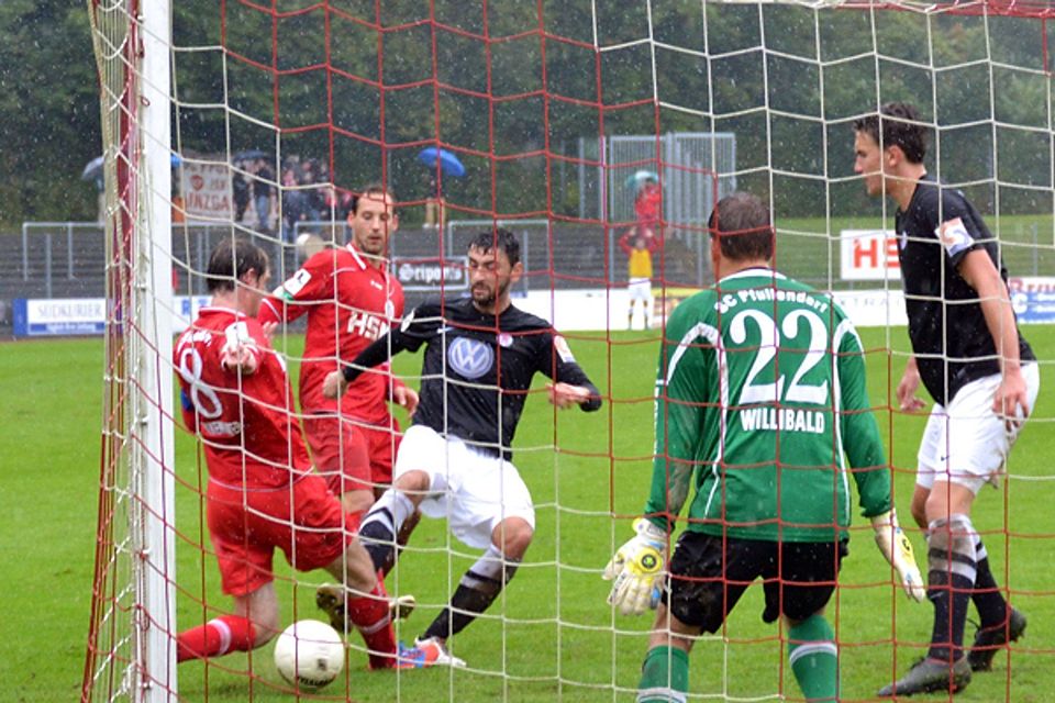 <b>F: Christian Hedler</b> <b>F: Christian Hedler</b>