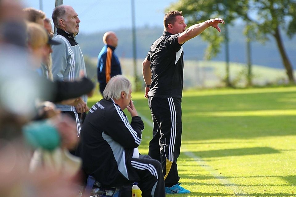 F: Tschannerl TSV-Trainer Franz Koller sieht bei Kareth bereits gute Ansätze.