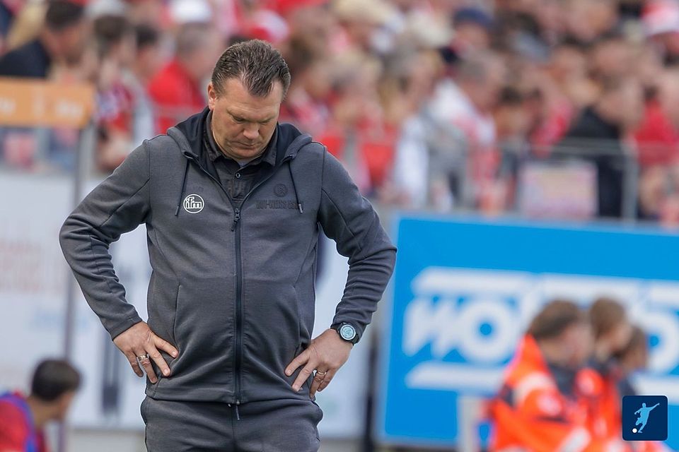 So geht Uwe Koschinat mit der zweiten Niederlage in Folge um