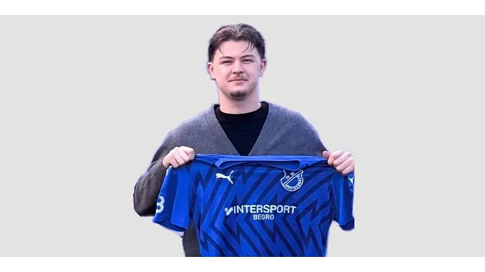 Justin Six wird in der kommenden Saison wieder das Trikot seines Heimatvereins FV 09 Breidenbach überstreifen. © Frank Schmidt/FV 09 Breidenbach