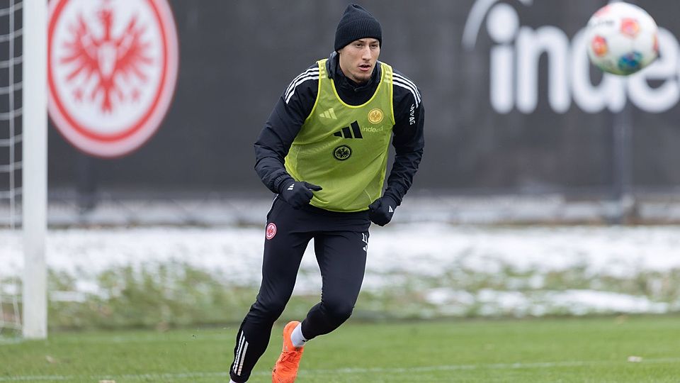 Nächster satter Karrieresprung: Younes Ebnoutalib hat sich Eintracht Frankfurt angeschlossen.