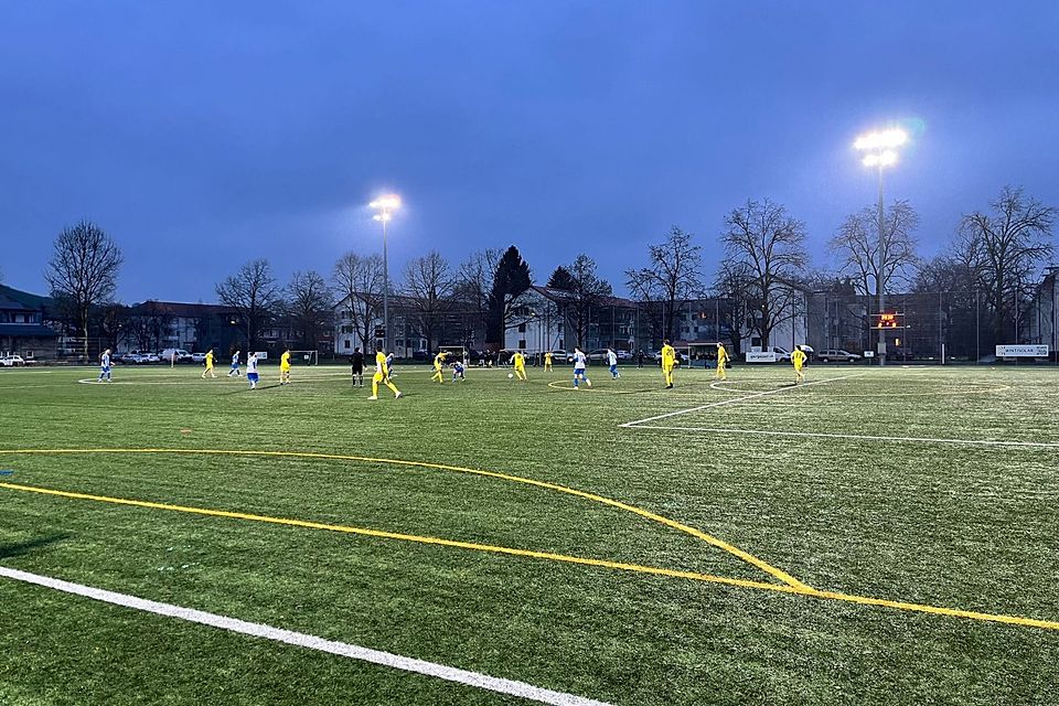 Veltheim tut sich gegen Greifensee schwer - zum Schluss steht es 3:3.