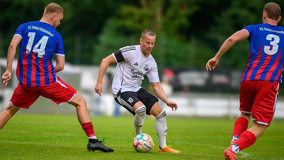 Sören Hüttmann brachte Hedendorf in Führung. Für einen Sieg gereicht hat es nicht. Foto: Schmietow