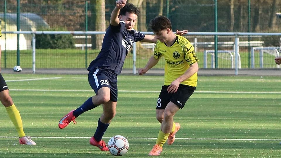 Siege für SC Velbert und SC Kapellen-Erft.